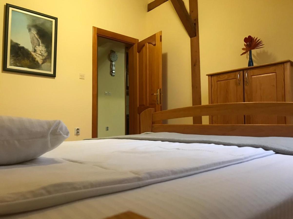 Kikinda Siesta Bed & Breakfast エクステリア 写真