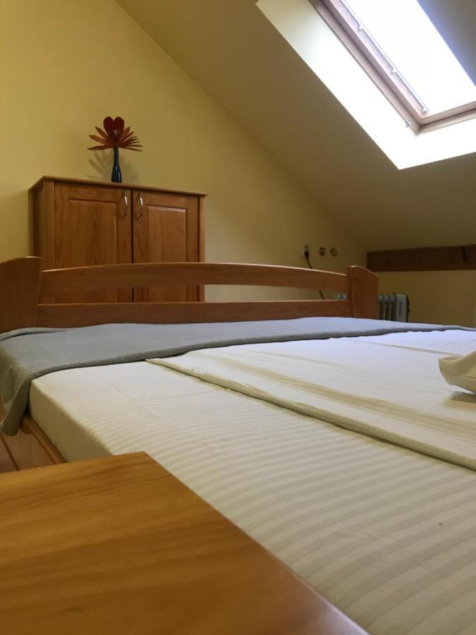 Kikinda Siesta Bed & Breakfast エクステリア 写真